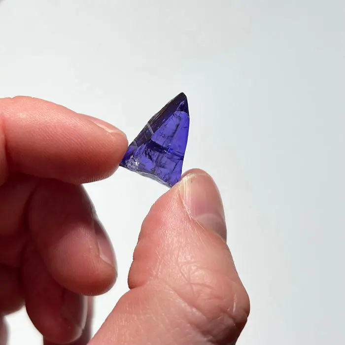 19.79ct Saturated Color Tanzanite Crystal 19.79ct Saturated Color Tanzanite Crystal. Natural tanzanite crystal from Merelani Hills, Tanzania, photo 2 of 4
