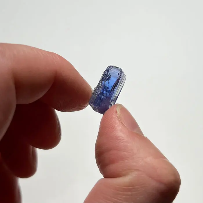 10.6ct Tanzanite Crystal 10.6ct Tanzanite Crystal. Natural tanzanite crystal from Merelani Hills, Tanzania, photo 2 of 4