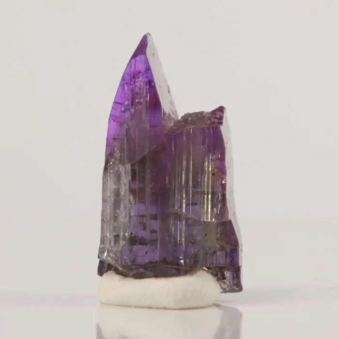 16.5ct Natural Unheated Purple Tanzanite Crystal 16.5ct Natural Unheated Purple Tanzanite Crystal. Natural tanzanite crystal from Merelani Hills, Tanzania, photo 1 of 4