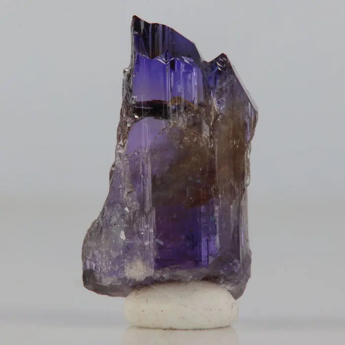14.6ct Raw Natural Tanzanite From Tanzania 14.6ct Raw Natural Tanzanite From Tanzania. Natural tanzanite crystal from Merelani Hills, Tanzania, photo 1 of 3
