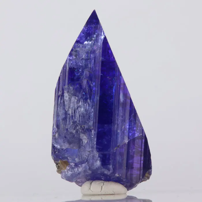 BIG 219ct Deep Color Tanzanite Crystal BIG 219ct Deep Color Tanzanite Crystal. Natural tanzanite crystal from Merelani Hills, photo 5 of 6