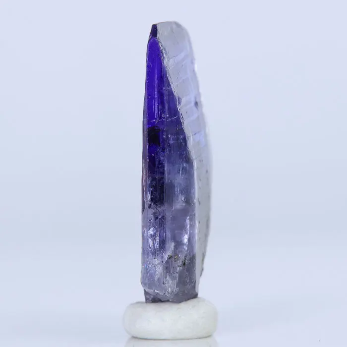 17.2ct Tabular Tanzanite Crystal 17.2ct Tabular Tanzanite Crystal. Natural tanzanite crystal from Merelani Hills, photo 4 of 5