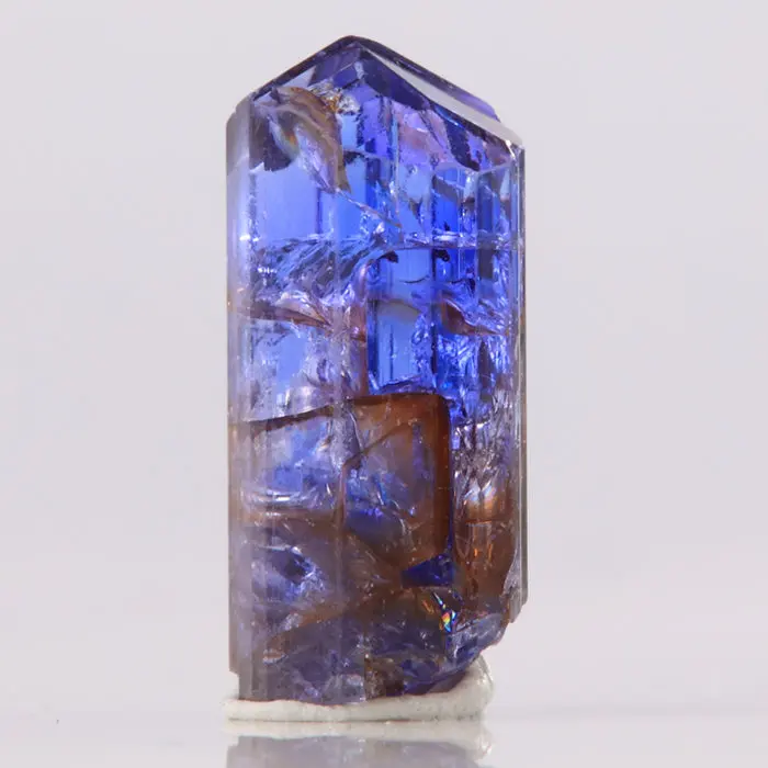 9.96ct Gemmy Tanzanite Crystal 9.96ct Gemmy Tanzanite Crystal. Natural tanzanite crystal from Merelani Hills, photo 3 of 4