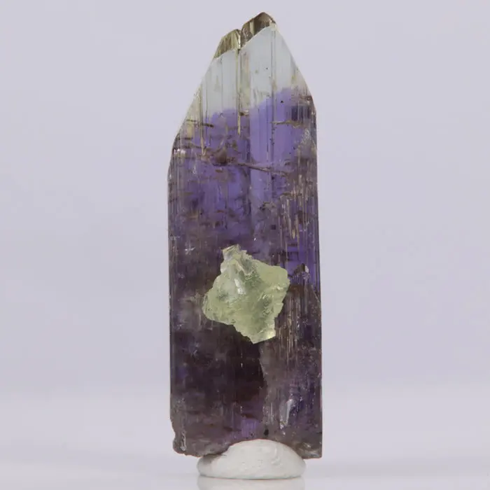23.59ct Special Rare Tanzanite & Prehnite Crystal 23.59ct Special Rare Tanzanite & Prehnite Crystal. Natural tanzanite crystal from Merelani Hills, photo 1 of 7