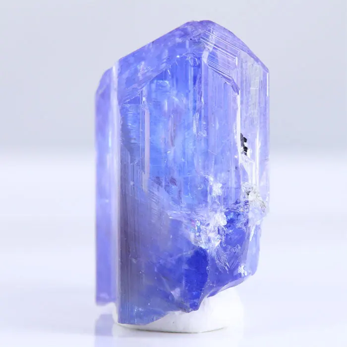 50.31ct Lavender Tanzanite Crystal with Wispy Inclusion 50.31ct Lavender Tanzanite Crystal with Wispy Inclusion. Natural tanzanite crystal from Merelani Hills, photo 4 of 6