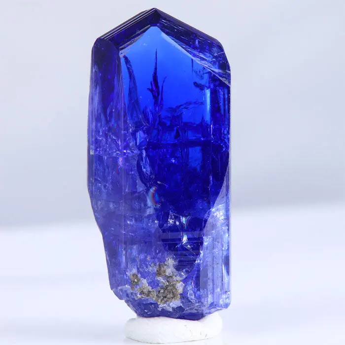86.09ct Top Color Tanzanite Crystal 86.09ct Top Color Tanzanite Crystal. Natural tanzanite crystal from Merelani Hills, photo 6 of 6