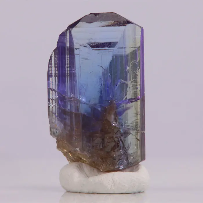 16.8ct Beautiful Gemmy Tanzanite Crystal 16.8ct Beautiful Gemmy Tanzanite Crystal. Natural tanzanite crystal from Merelani Hills, Tanzania, photo 4 of 4