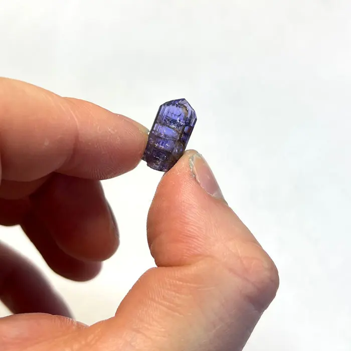 9.96ct Gemmy Tanzanite Crystal 9.96ct Gemmy Tanzanite Crystal. Natural tanzanite crystal from Merelani Hills, photo 2 of 4