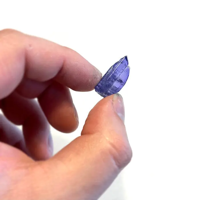14.02ct Tanzanite Crystal 14.02ct Tanzanite Crystal. Natural tanzanite crystal from Merelani Hills, photo 2 of 4