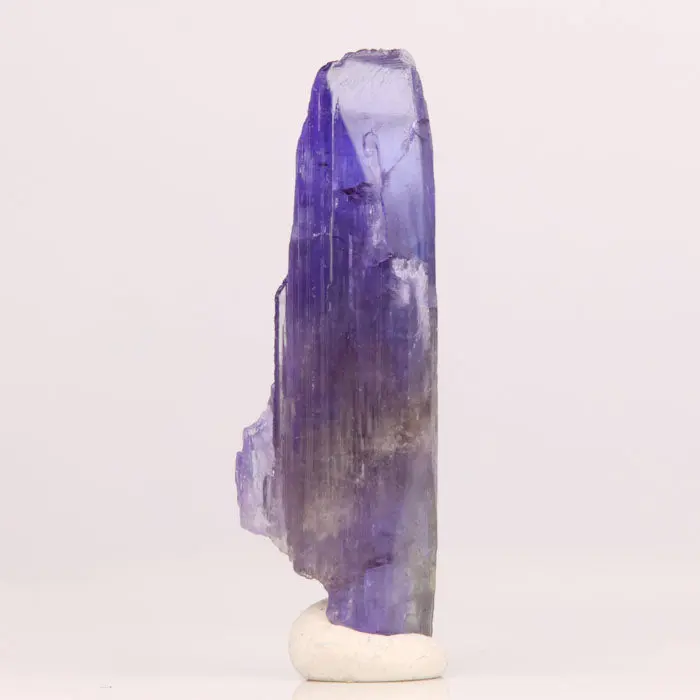22.09ct Raw Unheated Tanzanite Crystal from Tanzania 22.09ct Raw Unheated Tanzanite Crystal from Tanzania. Natural tanzanite crystal from Merelani Hills, Tanzania, photo 1 of 4