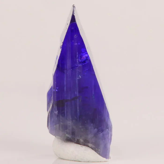 30.35ct Gemmy Tanzanite Crystal 30.35ct Gemmy Tanzanite Crystal. Natural tanzanite crystal from Merelani Hills, Tanzania, photo 3 of 4