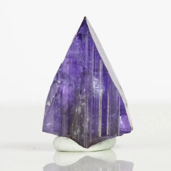 11.65ct Tanzanite Crystal 11.65ct Tanzanite Crystal. Natural tanzanite crystal from Merelani Hills, Tanzania, photo 3 of 4