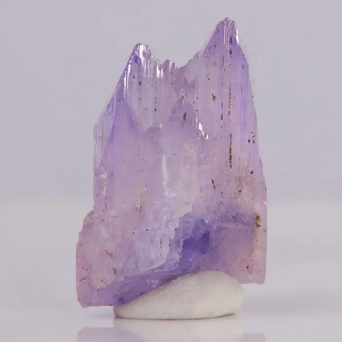 34.87ct Lavendar Tanzanite Crystal 34.87ct Lavendar Tanzanite Crystal. Natural tanzanite crystal from Merelani Hills, Tanzania, photo 3 of 4