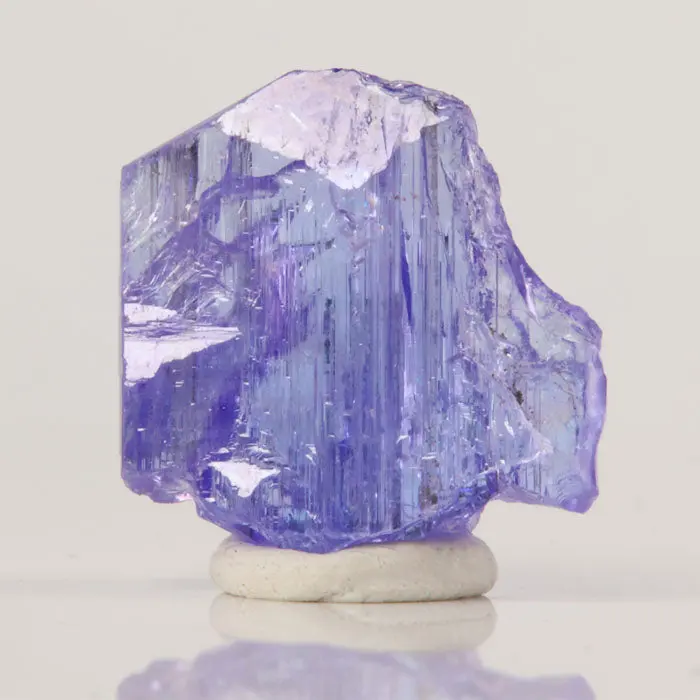 18.8ct Beautiful Color Tanzanite Crystal 18.8ct Beautiful Color Tanzanite Crystal. Natural tanzanite crystal from Merelani Hills, Tanzania, photo 1 of 4