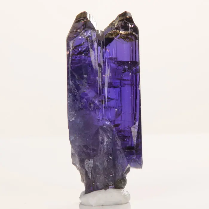 43.57ct Deep Natural Color Gemmy Tanzanite Crystal 43.57ct Deep Natural Color Gemmy Tanzanite Crystal. Natural tanzanite crystal from Merelani Hills, photo 1 of 3
