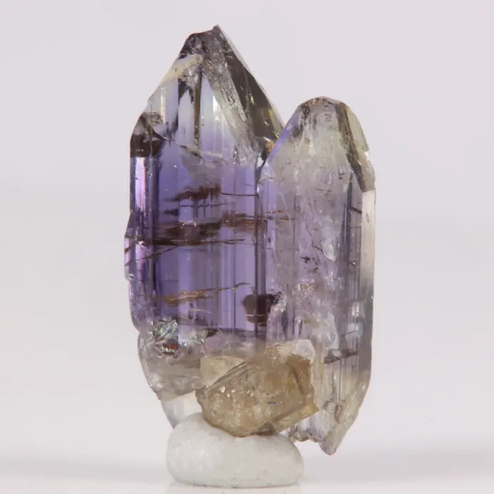11.83ct Natural BiColor Tanzanite Crystal 11.83ct Natural BiColor Tanzanite Crystal. Natural tanzanite crystal from Merelani Hills, photo 4 of 4