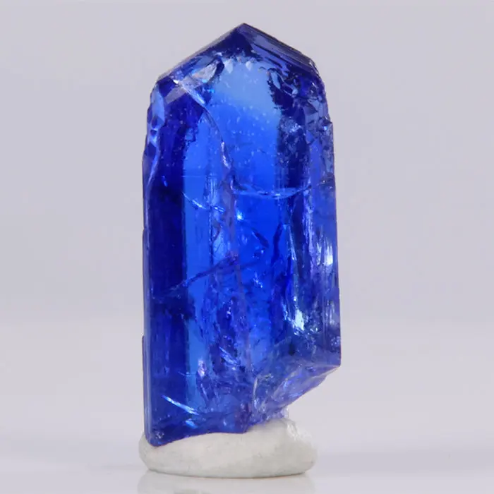 12.56ct Tanzanite Crystal 12.56ct Tanzanite Crystal. Natural tanzanite crystal from Merelani Hills, photo 3 of 4