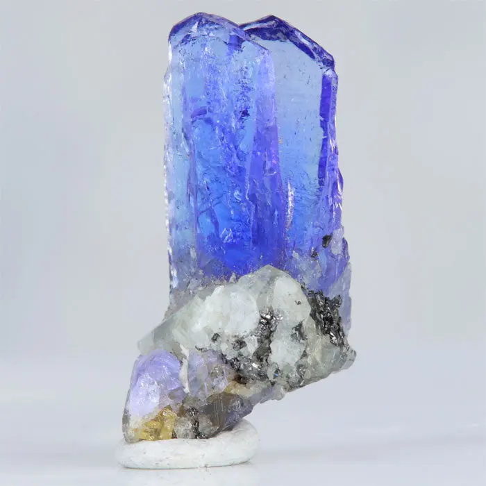29.11ct Tanzanite Crystal Mineral Crystal 29.11ct Tanzanite Crystal Mineral Crystal. Natural tanzanite crystal from Merelani Hills, photo 3 of 5