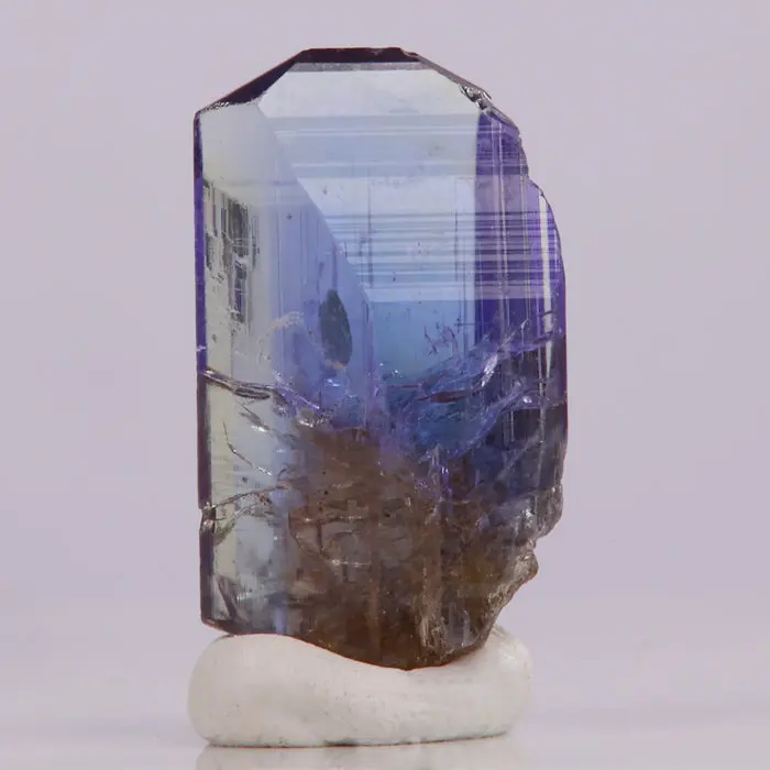 16.8ct Beautiful Gemmy Tanzanite Crystal 16.8ct Beautiful Gemmy Tanzanite Crystal. Natural tanzanite crystal from Merelani Hills, Tanzania, photo 1 of 4
