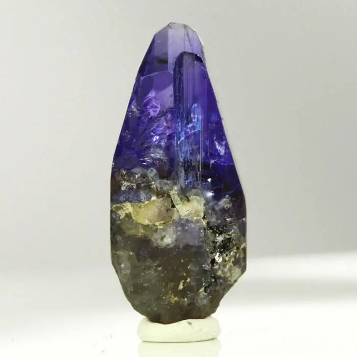 19.81ct Natual Tanzanite Crystal 19.81ct Natual Tanzanite Crystal. Natural tanzanite crystal from Merelani Hills, Tanzania, photo 5 of 7