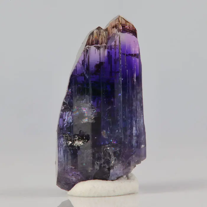 22.86ct Raw Unheated Tanzanite Crystal From Tanzania 22.86ct Raw Unheated Tanzanite Crystal From Tanzania. Natural tanzanite crystal from Merelani Hills, Tanzania, photo 1 of 4