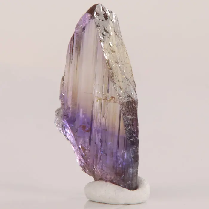 13.92ct Natural BiColor Tanzanite Crystal 13.92ct Natural BiColor Tanzanite Crystal. Natural tanzanite crystal from Merelani Hills, Tanzania, photo 4 of 4