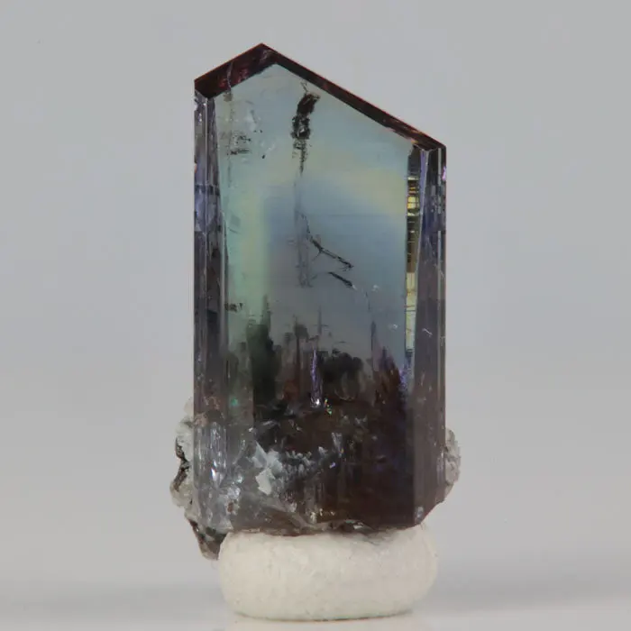 12.52ct Raw Unheated Tanzanite 12.52ct Raw Unheated Tanzanite. Natural tanzanite crystal from Merelani Hills, Tanzania, photo 4 of 4