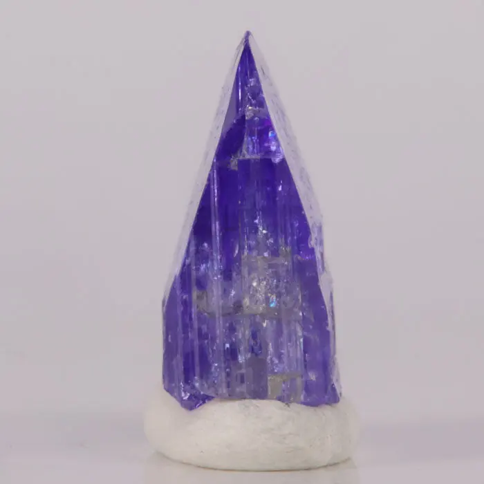 24.21ct Shimmering Tanzanite Crystal 24.21ct Shimmering Tanzanite Crystal. Natural tanzanite crystal from Merelani Hills, Tanzania, photo 3 of 4