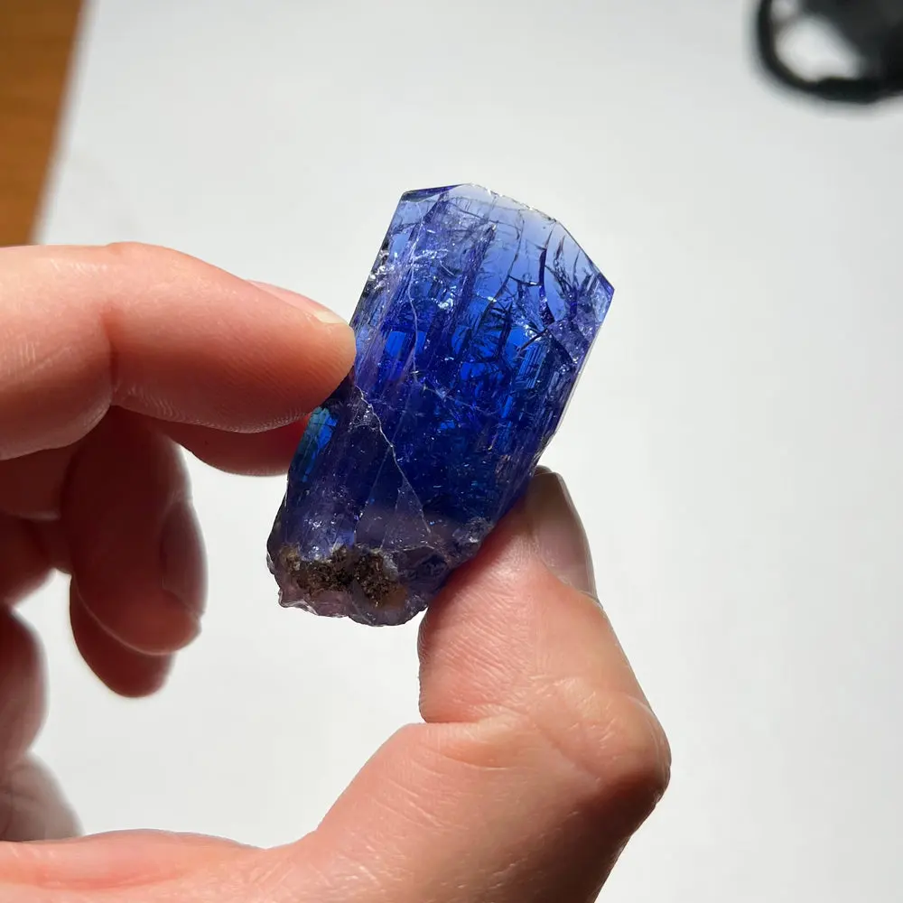 BIG 219ct Deep Color Tanzanite Crystal BIG 219ct Deep Color Tanzanite Crystal. Natural tanzanite crystal from Merelani Hills, photo 2 of 6