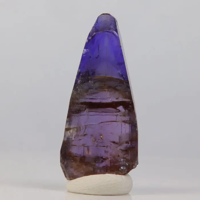28.30ct Gemmy Natural Tanzanite Crystal 28.30ct Gemmy Natural Tanzanite Crystal. Natural tanzanite crystal from Merelani Hills, Tanzania, photo 1 of 5