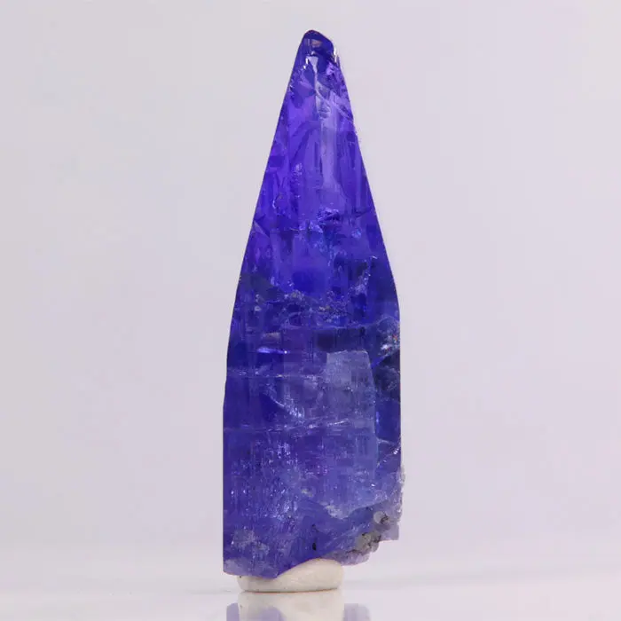 25.43ct Deep Color & Gemmy Tanzanite Crystal 25.43ct Deep Color & Gemmy Tanzanite Crystal. Natural tanzanite crystal from Merelani Hills, photo 3 of 5