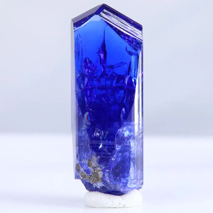 86.09ct Top Color Tanzanite Crystal 86.09ct Top Color Tanzanite Crystal. Natural tanzanite crystal from Merelani Hills, photo 1 of 6