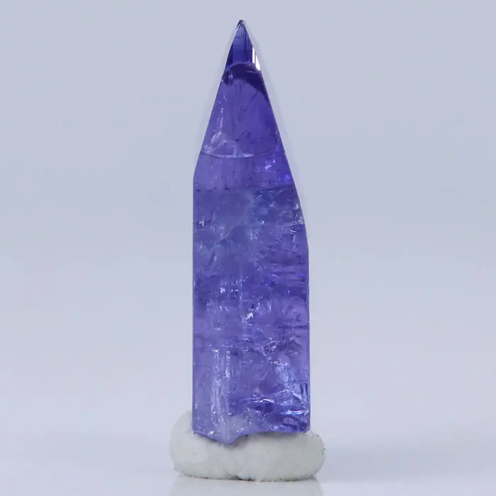 4.62ct Tanzanite Crystal 4.62ct Tanzanite Crystal. Natural tanzanite crystal from Merelani Hills, photo 3 of 4