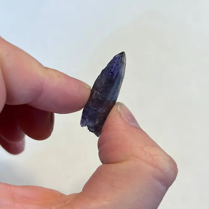24.26ct Natural Unheated Tanzanite Crystal 24.26ct Natural Unheated Tanzanite Crystal. Natural tanzanite crystal from Merelani Hills, photo 2 of 4