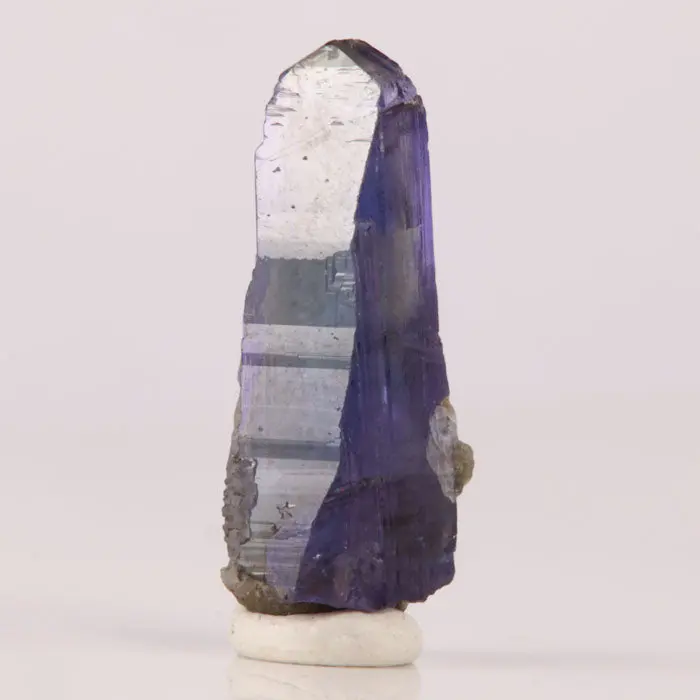 10.59ct Tanzanite crystal with Calcite 10.59ct Tanzanite crystal with Calcite. Natural tanzanite crystal from Merelani Hills, Tanzania, photo 3 of 4