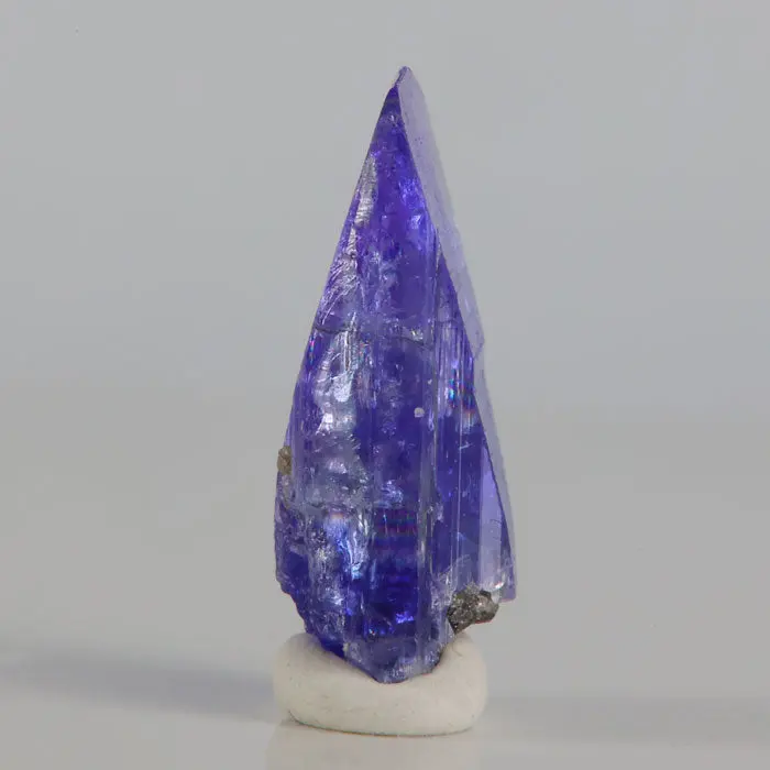 10.0ct Tanzanite Crystal From Tanzania 10.0ct Tanzanite Crystal From Tanzania. Natural tanzanite crystal from Merelani Hills, Tanzania, photo 3 of 3