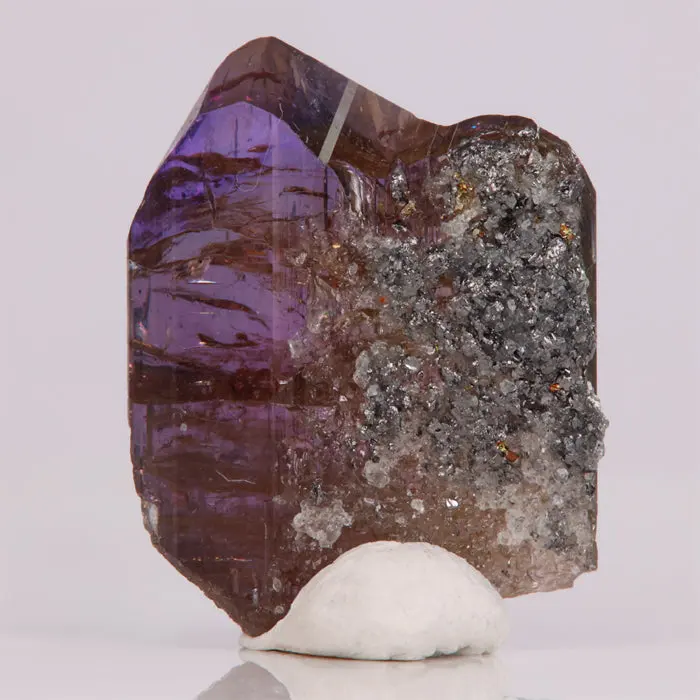 31.4ct Unheated Tanzanite Crystal 31.4ct Unheated Tanzanite Crystal. Natural tanzanite crystal from Merelani Hills, Tanzania, photo 4 of 4