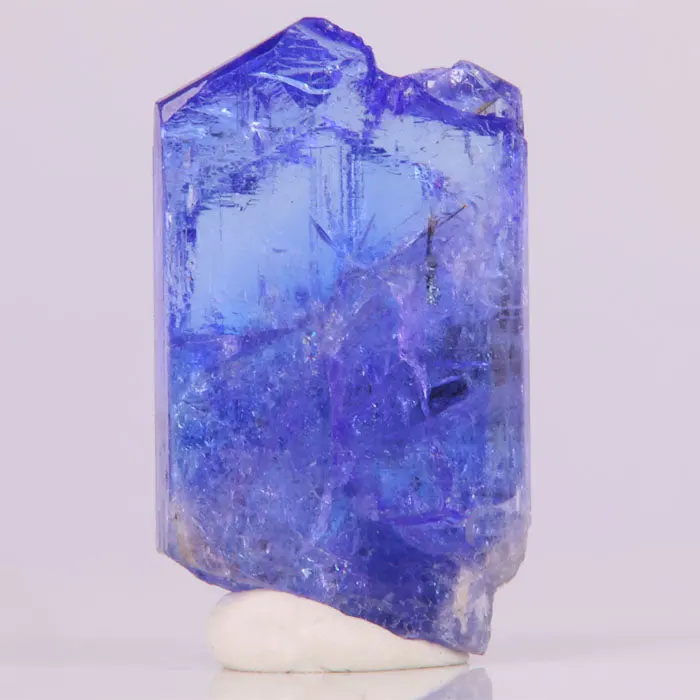 28.8ct Raw Tanzanite Crystal 28.8ct Raw Tanzanite Crystal. Natural tanzanite crystal from Merelani Hills, Tanzania, photo 1 of 4