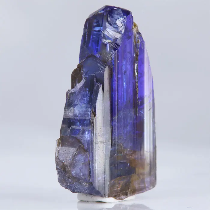 41.25ct Deep Violet Tanzanite Crystal 41.25ct Deep Violet Tanzanite Crystal. Natural tanzanite crystal from Merelani Hills, photo 6 of 6
