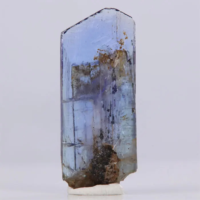 22.28ct Bladelike Tanzanite Crystal 22.28ct Bladelike Tanzanite Crystal. Natural tanzanite crystal from Merelani Hills, photo 1 of 4