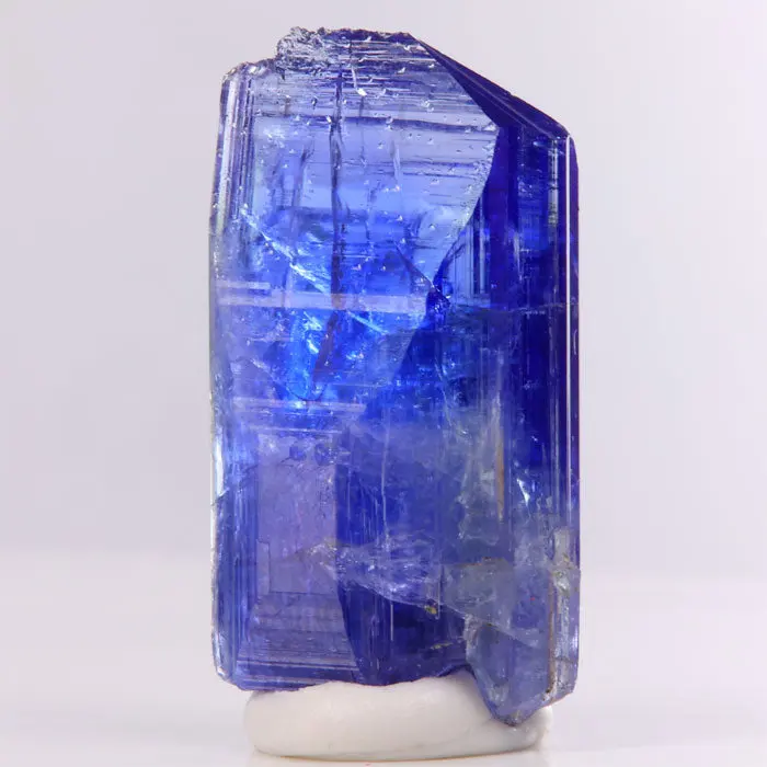 43.50ct Blue Tanzanite Crystal 43.50ct Blue Tanzanite Crystal. Natural tanzanite crystal from Merelani Hills, photo 4 of 5