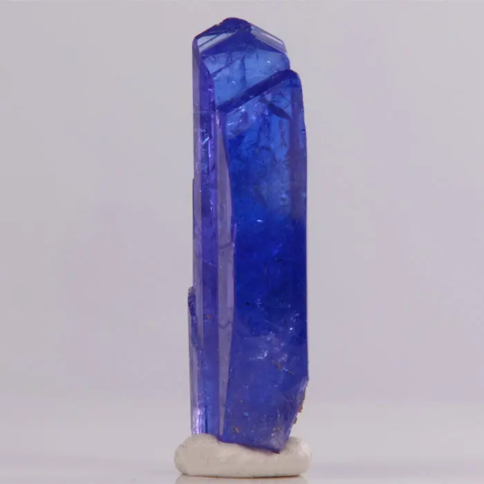 14.02ct Tanzanite Crystal 14.02ct Tanzanite Crystal. Natural tanzanite crystal from Merelani Hills, photo 3 of 4