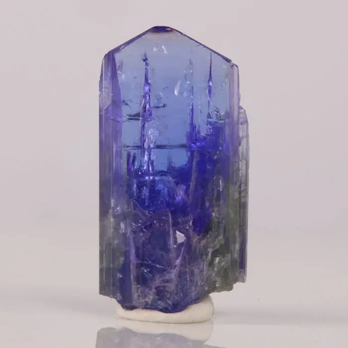 22.5ct Tanzanite Crystal from Tanzania 22.5ct Tanzanite Crystal from Tanzania. Natural tanzanite crystal from Merelani Hills, Tanzania, photo 1 of 4