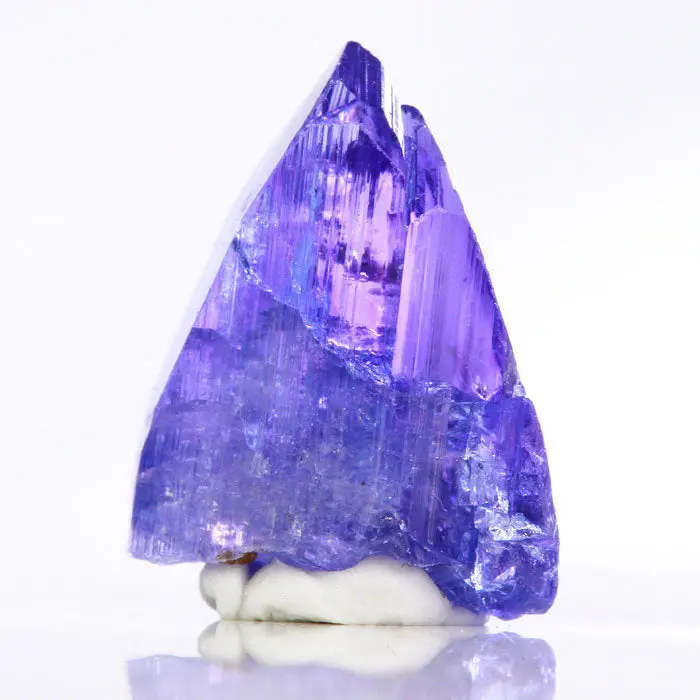 13.67ct Tanzanite Crystal 13.67ct Tanzanite Crystal. Natural tanzanite crystal from Merelani Hills, Tanzania, photo 4 of 5