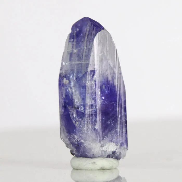 13.15ct Bi-color Raw Tanzanite Crystal 13.15ct Bi-color Raw Tanzanite Crystal. Natural tanzanite crystal from Merelani Hills, Tanzania, photo 3 of 6