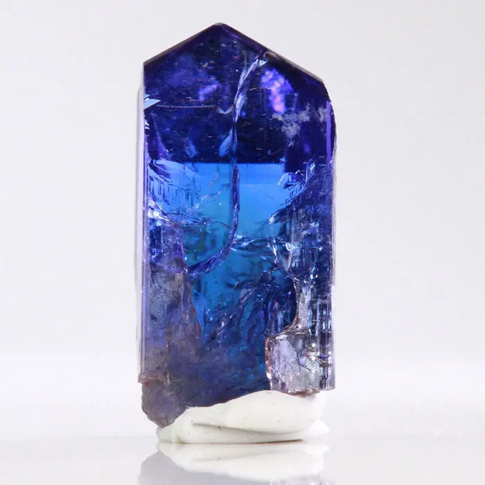 18.61ct Gemmy Violet Blue Tanzanite Crystal 18.61ct Gemmy Violet Blue Tanzanite Crystal. Natural tanzanite crystal from Merelani Hills, Tanzania, photo 6 of 6