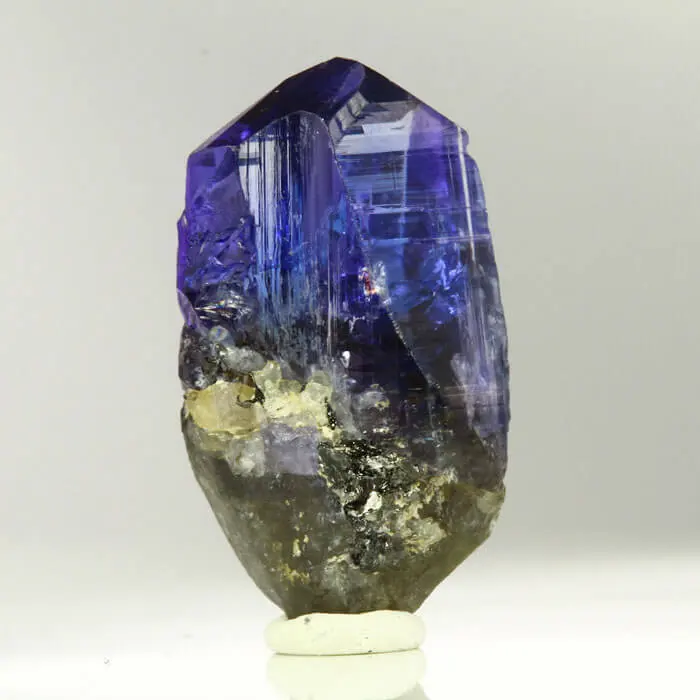 19.81ct Natual Tanzanite Crystal 19.81ct Natual Tanzanite Crystal. Natural tanzanite crystal from Merelani Hills, Tanzania, photo 3 of 7