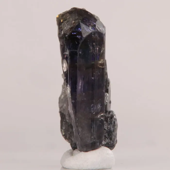 16.60ct Unheated Tanzanite Crystal on Graphite 16.60ct Unheated Tanzanite Crystal on Graphite. Natural tanzanite crystal from Merelani Hills, Tanzania, photo 3 of 4