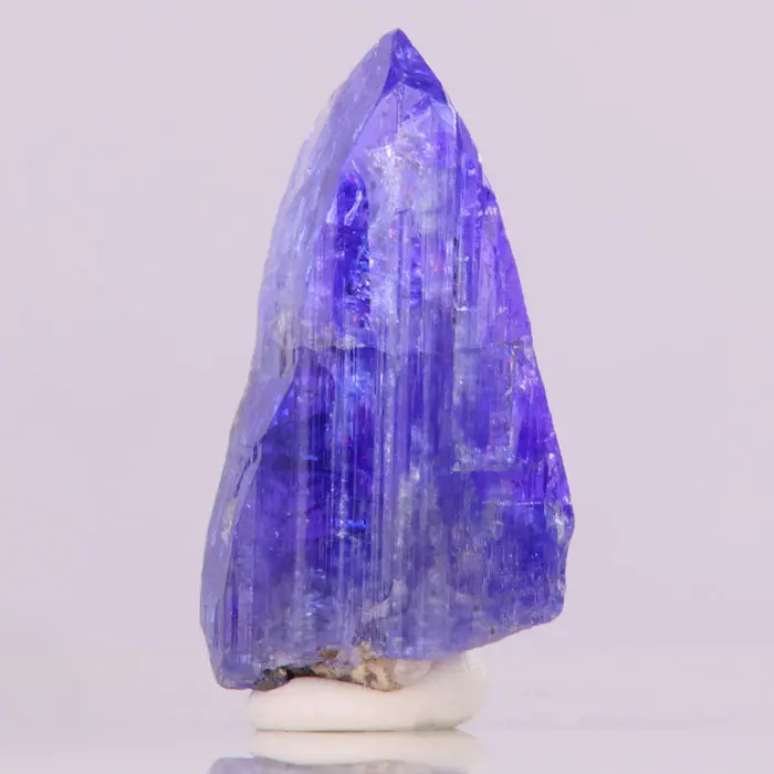 24.9ct Tanzanite Mineral Crystal 24.9ct Tanzanite Mineral Crystal. Natural tanzanite crystal from Merelani Hills, Tanzania, photo 1 of 4